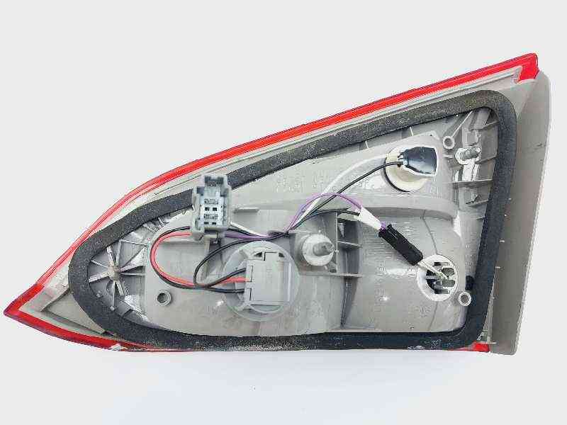 PILOTO TRASERO IZQUIERDO INTERIOR FORD FOCUS TURN. F1EB13A603CA / 1868300 F1EB13A603CA1868300 - Vista 2