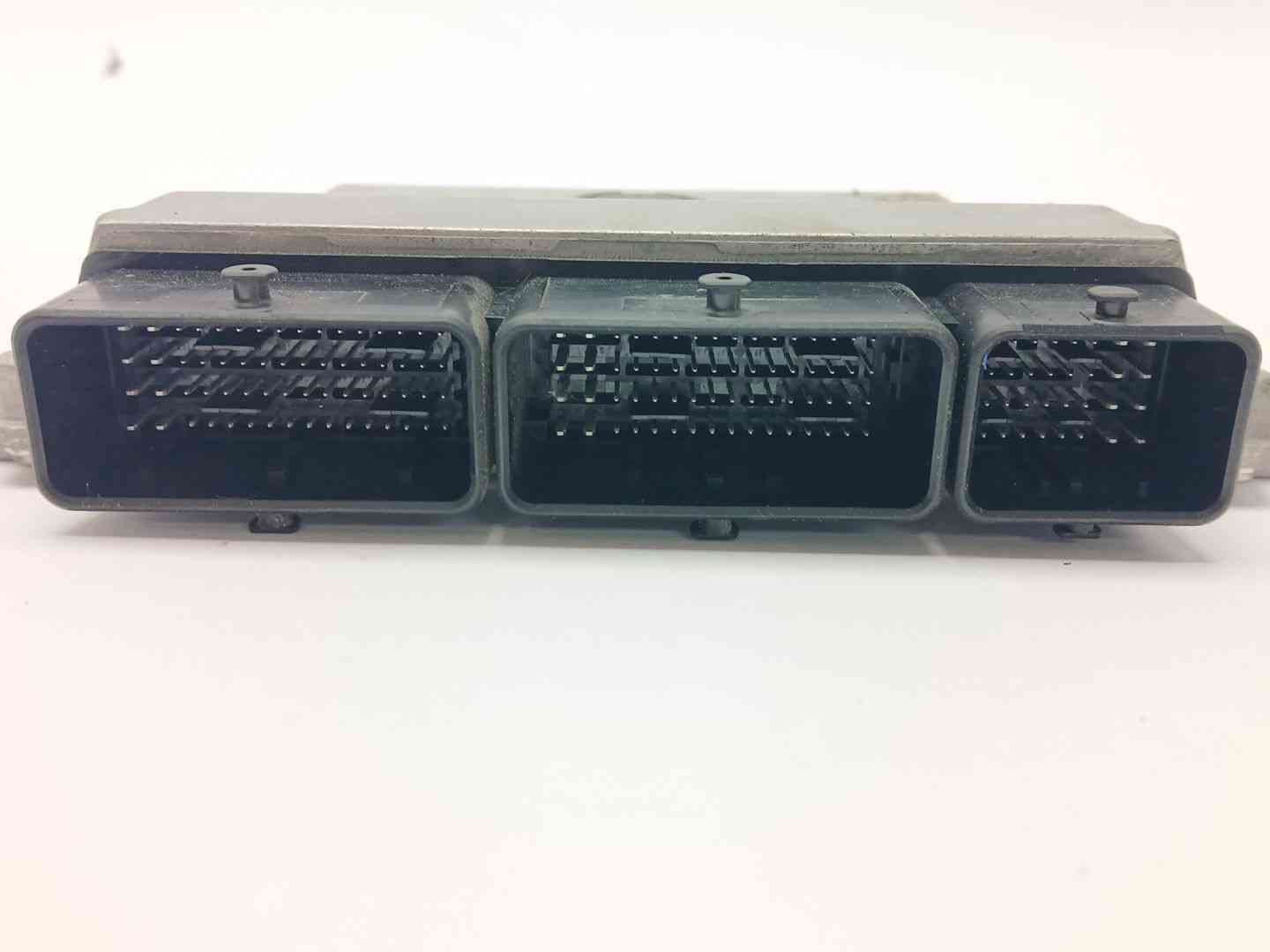 CENTRALITA MOTOR UCE RENAULT CAPTUR I (J5_, H5_) 237103353R 237103353R - Vista 2