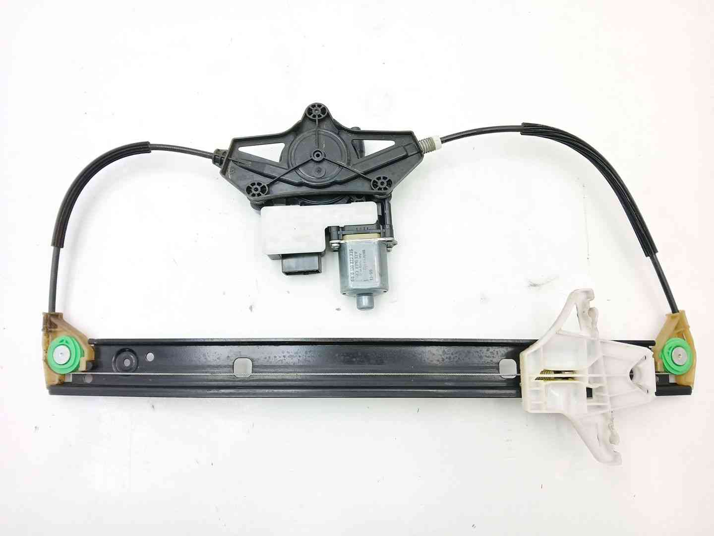 ELEVALUNAS TRASERO IZQUIERDO SKODA OCTAVIA III Combi (5E5, 5E6) 5E0839461 / 5Q0959811A 5E08394615Q0959811A