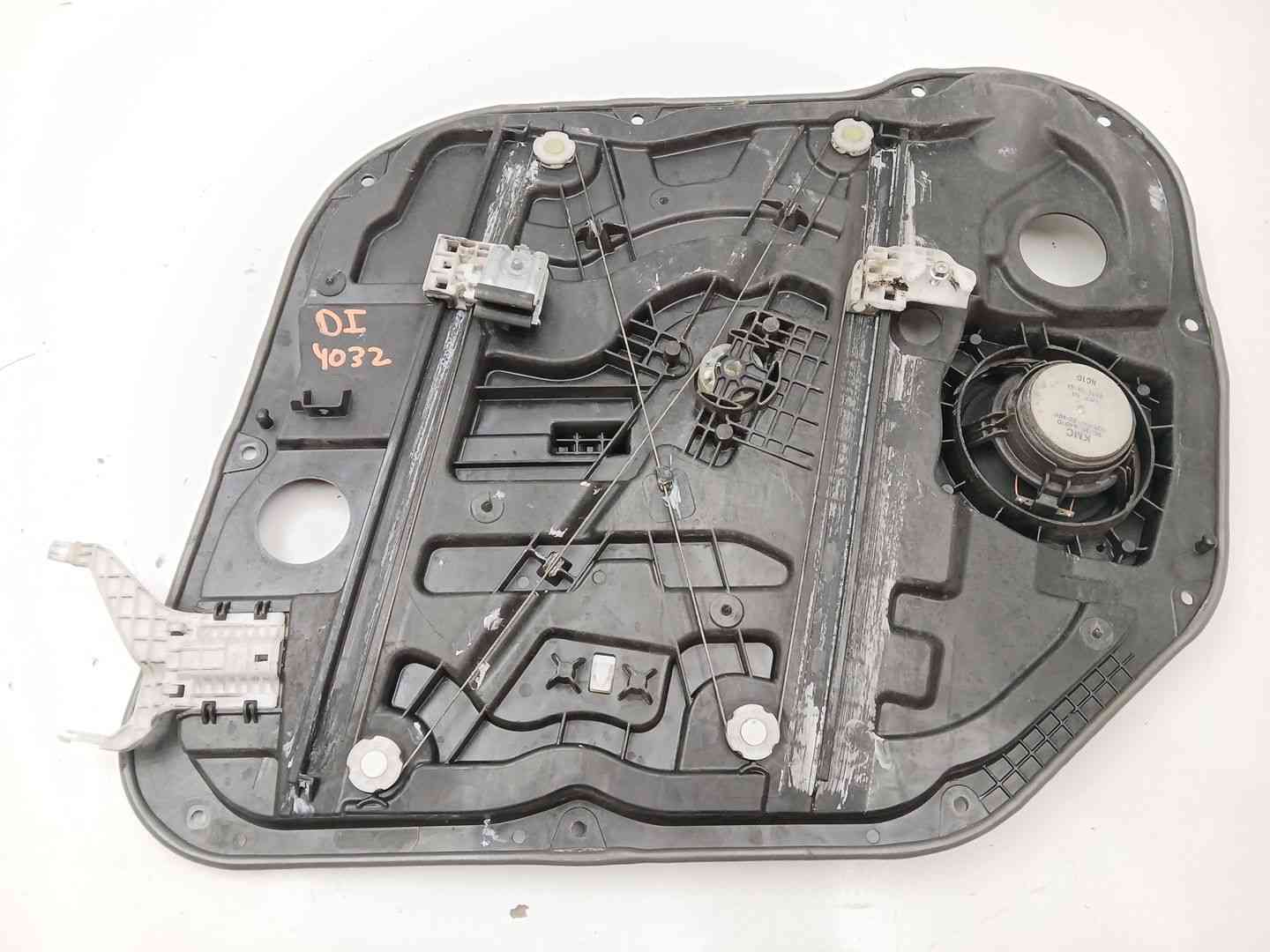 ELEVALUNAS DELANTERO IZQUIERDO KIA CARENS IV 82470A4000 82470A4000