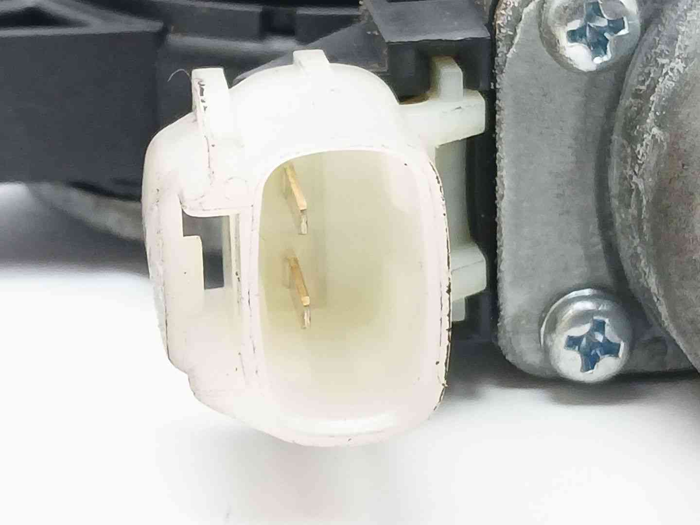 MOTOR ELEVALUNAS TRASERO DERECHO KIA CARENS IV 83460A4000 / DH2621005520 83460A4000DH2621005520 - Vista 2