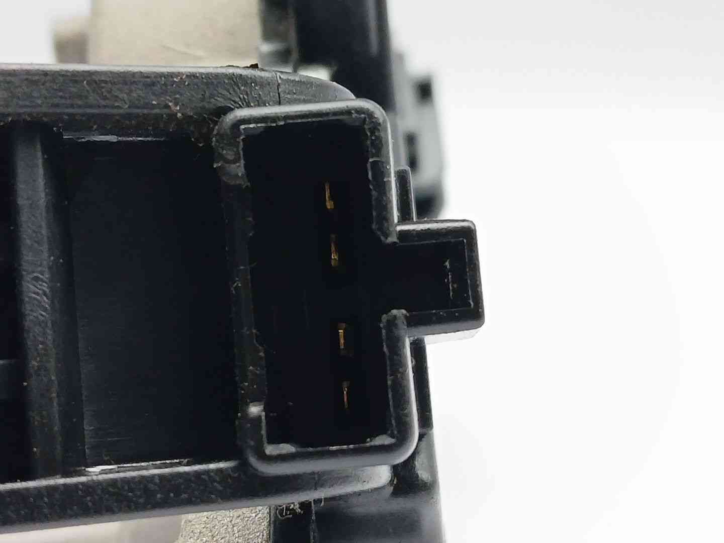 MOTOR LIMPIA TRASERO KIA CARENS IV 98700A4000 / F00S2B2232 98700A4000F00S2B2232 - Vista 3